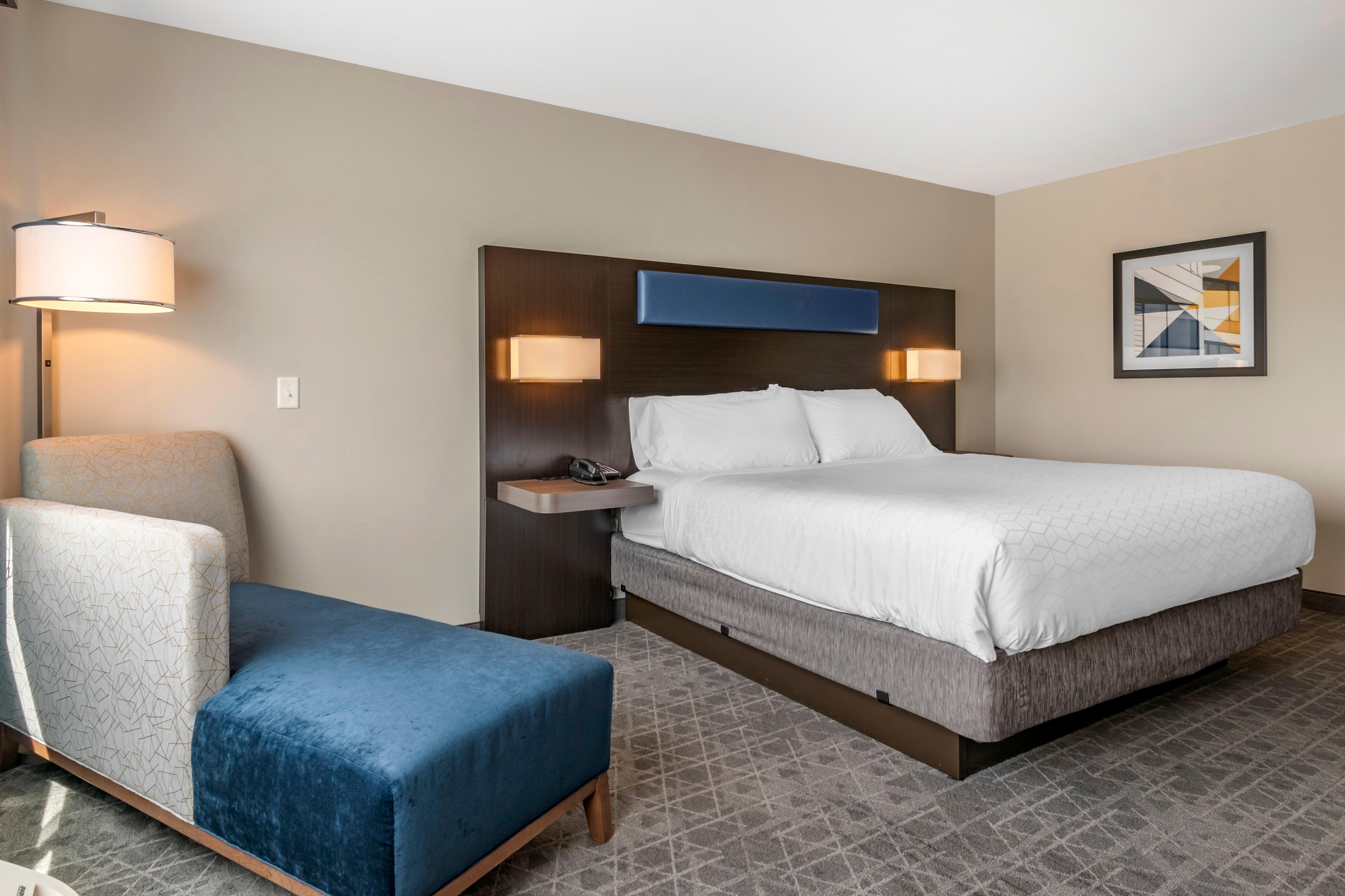 Holiday Inn Express & Suites - Lancaster - Mount Joy By Ihg Exterior photo